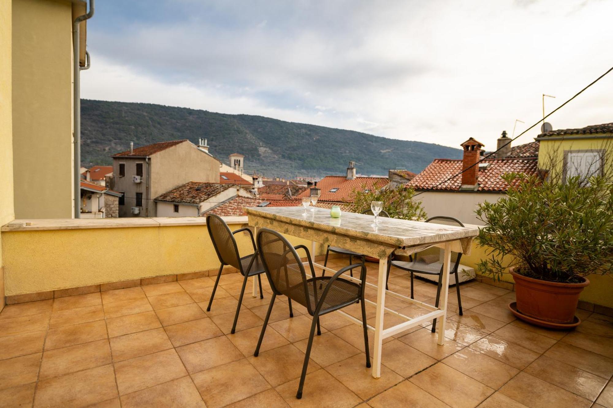 Appartement Aparment Kod Kule à Cres Extérieur photo